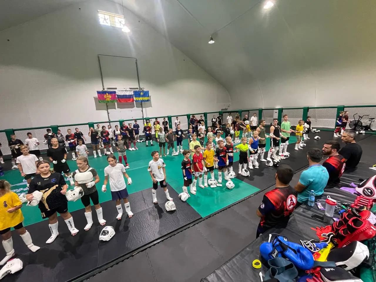 Фото из жизни клуба 9